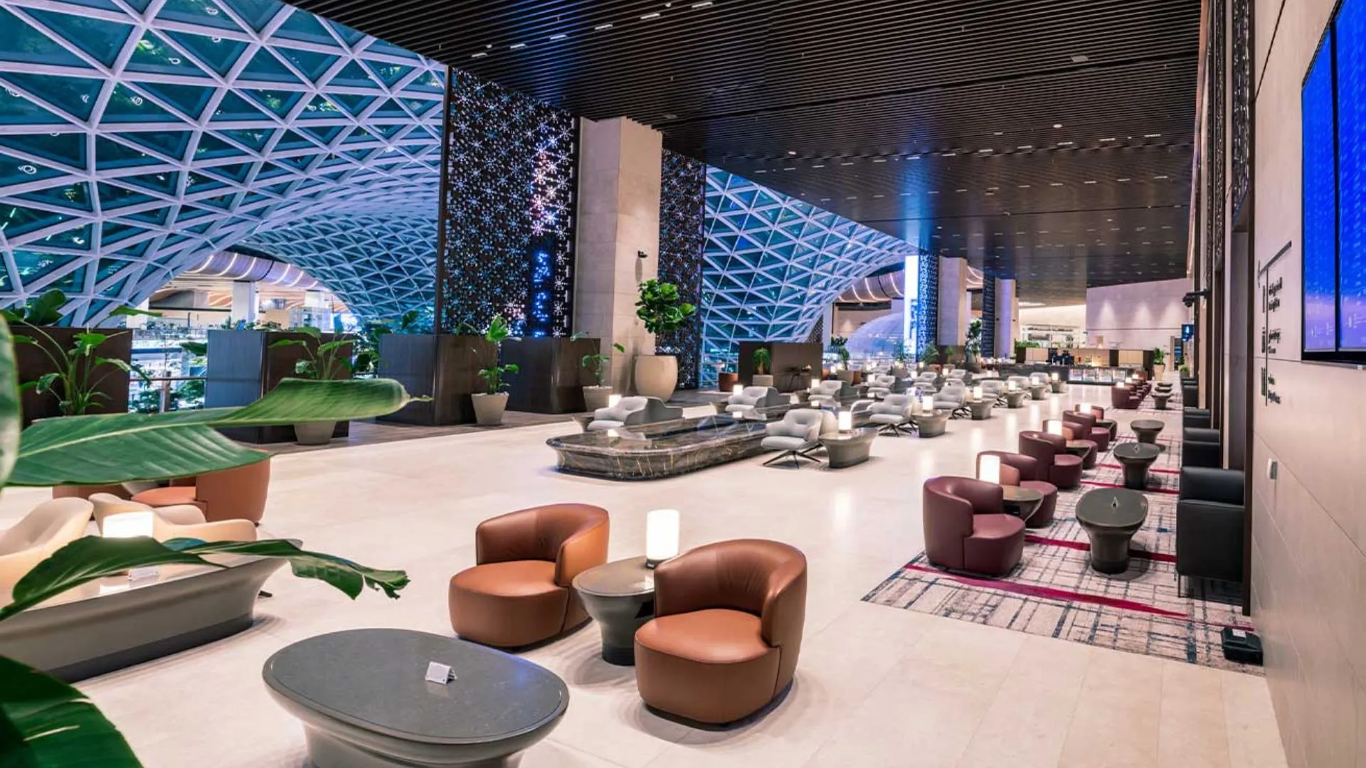 The Bistro Family Lounge – Member Exclusive